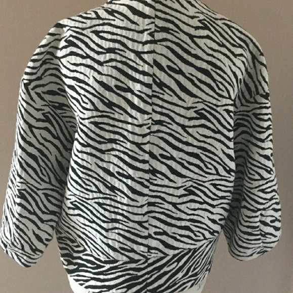 Zara Basics jacket black and white Zebra print - Picture 3 of 6